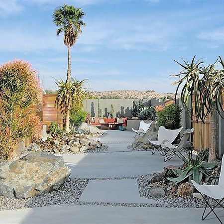 Hotel Lautner Desert Hot Springs Extérieur photo