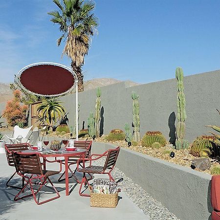 Hotel Lautner Desert Hot Springs Extérieur photo