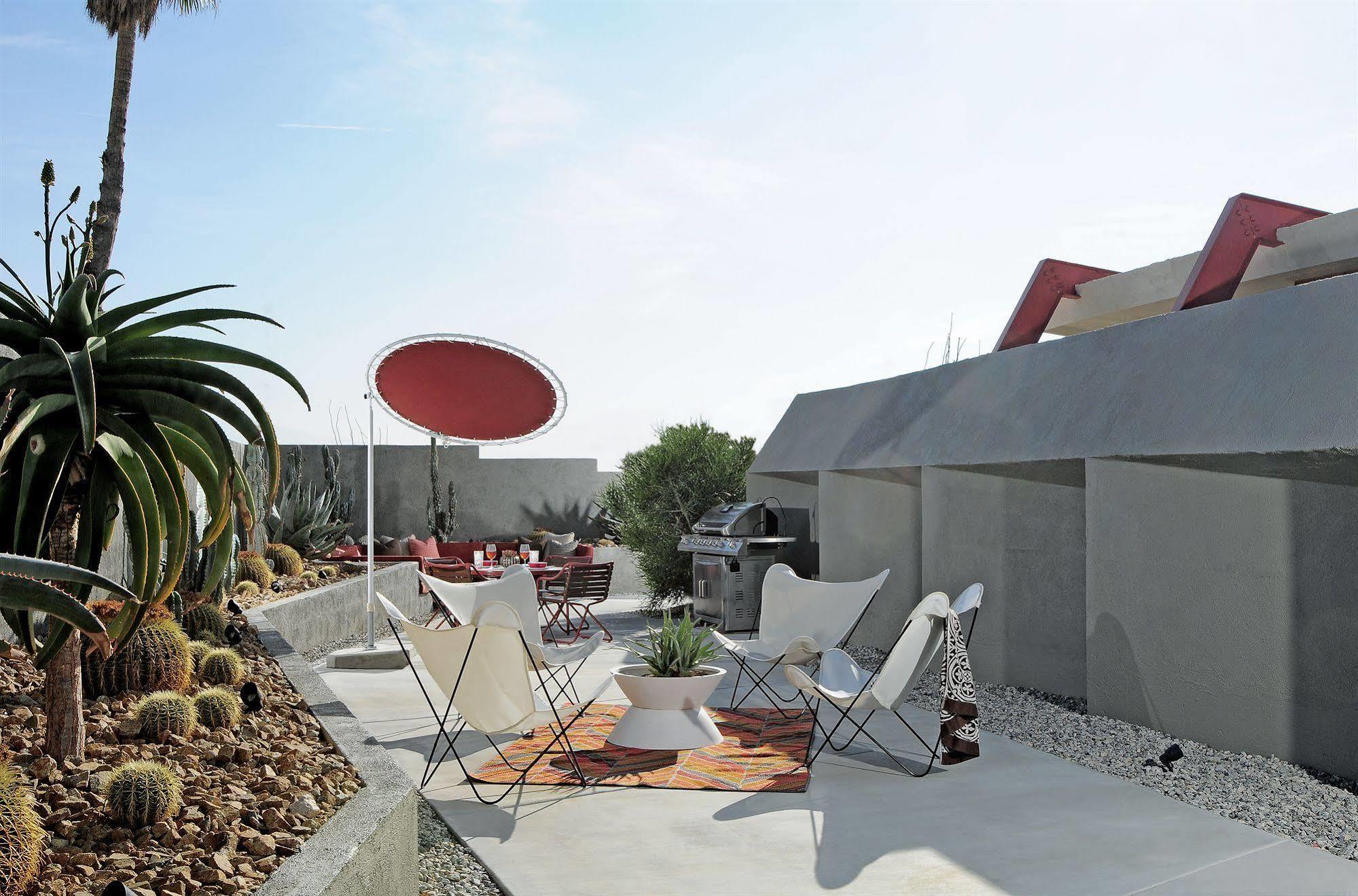 Hotel Lautner Desert Hot Springs Extérieur photo